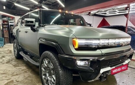 GMC Hummer EV, 2023 год, 15 000 000 рублей, 4 фотография