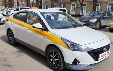 Hyundai Solaris II рестайлинг, 2022 год, 1 439 000 рублей, 7 фотография