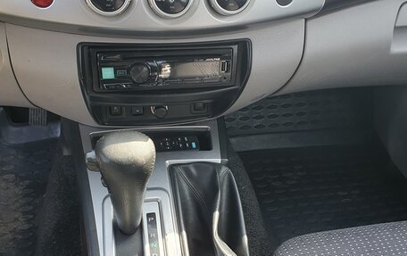 Mitsubishi L200 IV рестайлинг, 2012 год, 1 800 000 рублей, 9 фотография