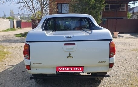 Mitsubishi L200 IV рестайлинг, 2012 год, 1 800 000 рублей, 3 фотография