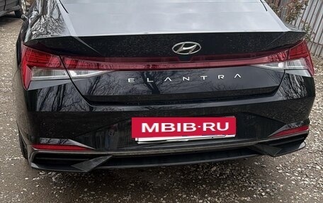 Hyundai Elantra, 2023 год, 2 500 000 рублей, 4 фотография