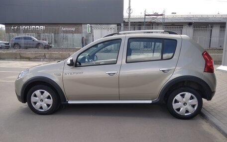 Renault Sandero I, 2013 год, 798 000 рублей, 3 фотография