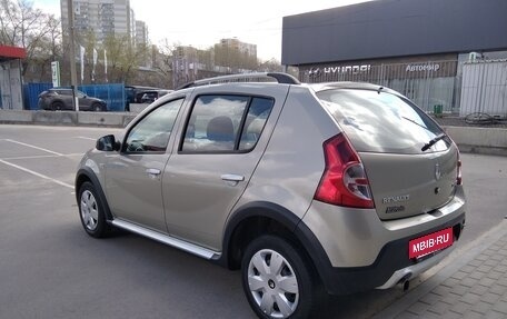 Renault Sandero I, 2013 год, 798 000 рублей, 4 фотография