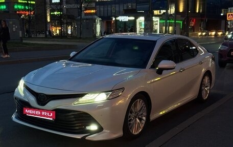 Toyota Camry, 2019 год, 2 900 000 рублей, 2 фотография