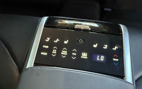 Toyota Camry, 2019 год, 2 900 000 рублей, 17 фотография