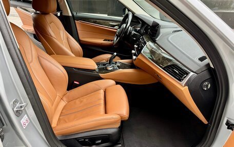 BMW 5 серия, 2018 год, 2 740 000 рублей, 10 фотография