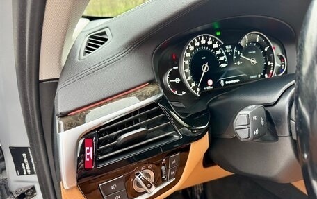 BMW 5 серия, 2018 год, 2 740 000 рублей, 18 фотография