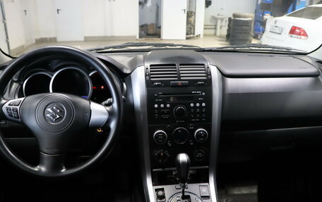 Suzuki Grand Vitara, 2010 год, 999 990 рублей, 13 фотография