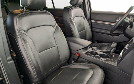 Ford Explorer VI, 2019 год, 3 500 000 рублей, 26 фотография