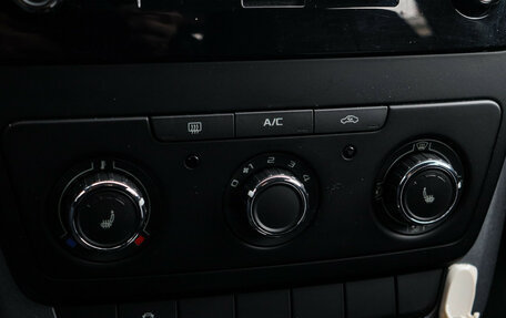 Skoda Yeti I рестайлинг, 2015 год, 1 420 000 рублей, 16 фотография