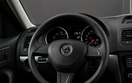 Skoda Yeti I рестайлинг, 2015 год, 1 420 000 рублей, 11 фотография