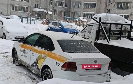 Volkswagen Polo VI (EU Market), 2016 год, 510 000 рублей, 6 фотография