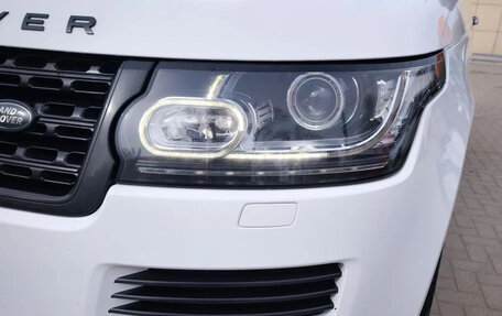 Land Rover Range Rover IV рестайлинг, 2015 год, 4 500 000 рублей, 2 фотография