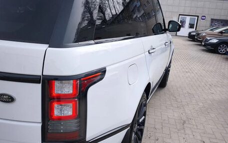 Land Rover Range Rover IV рестайлинг, 2015 год, 4 500 000 рублей, 16 фотография