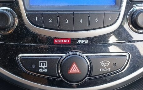 Hyundai Solaris II рестайлинг, 2012 год, 850 000 рублей, 5 фотография