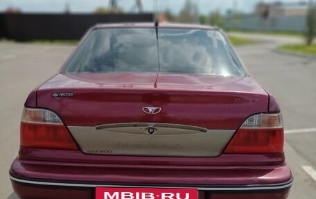 Daewoo Nexia I рестайлинг, 2006 год, 100 000 рублей, 8 фотография