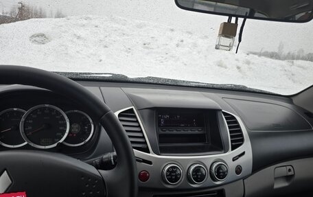 Mitsubishi L200 IV рестайлинг, 2010 год, 1 150 000 рублей, 11 фотография