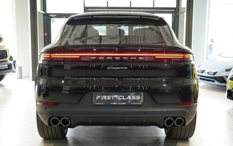 Porsche Cayenne III, 2023 год, 11 990 000 рублей, 4 фотография