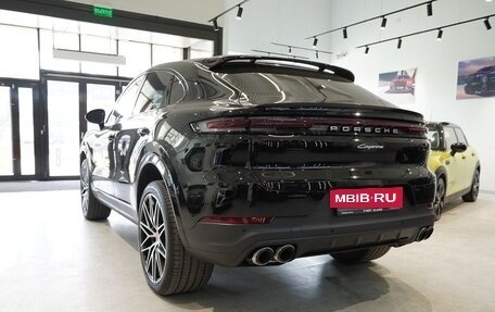 Porsche Cayenne III, 2023 год, 11 990 000 рублей, 8 фотография