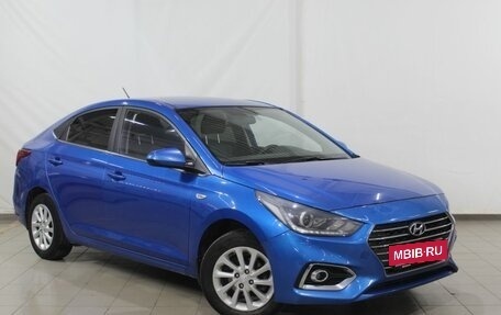 Hyundai Solaris II рестайлинг, 2018 год, 1 050 000 рублей, 3 фотография