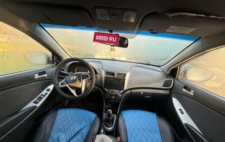 Hyundai Solaris II рестайлинг, 2014 год, 285 000 рублей, 8 фотография