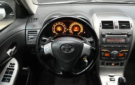 Toyota Corolla, 2007 год, 830 000 рублей, 11 фотография