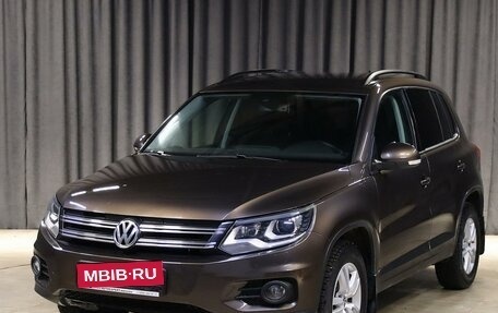 Volkswagen Tiguan I, 2015 год, 1 349 000 рублей, 1 фотография