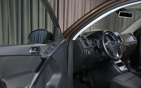 Volkswagen Tiguan I, 2015 год, 1 349 000 рублей, 7 фотография