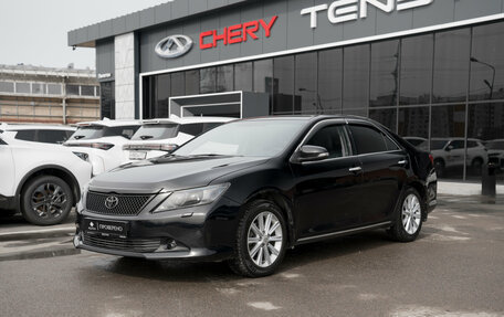 Toyota Camry, 2014 год, 2 050 000 рублей, 1 фотография