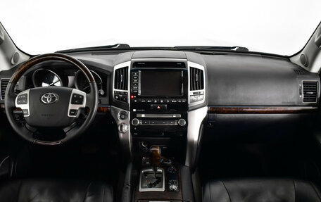 Toyota Land Cruiser 200, 2012 год, 3 249 000 рублей, 14 фотография