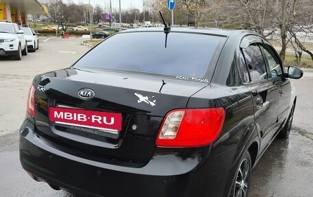 KIA Rio II, 2011 год, 550 000 рублей, 2 фотография