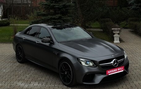 Mercedes-Benz E-Класс AMG, 2017 год, 6 500 000 рублей, 3 фотография