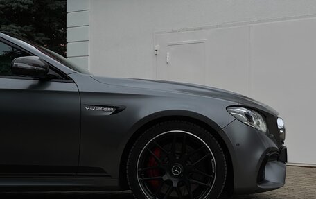 Mercedes-Benz E-Класс AMG, 2017 год, 6 500 000 рублей, 4 фотография