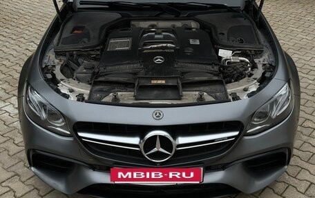 Mercedes-Benz E-Класс AMG, 2017 год, 6 500 000 рублей, 39 фотография