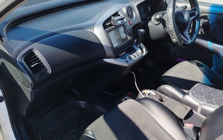 Honda Stream II, 2010 год, 1 070 000 рублей, 7 фотография