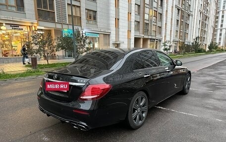 Mercedes-Benz E-Класс, 2019 год, 3 800 000 рублей, 6 фотография
