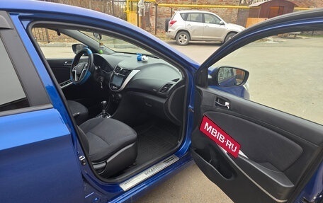 Hyundai Solaris II рестайлинг, 2012 год, 590 000 рублей, 5 фотография