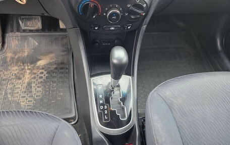 Hyundai Solaris II рестайлинг, 2012 год, 590 000 рублей, 9 фотография