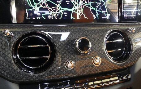 Rolls-Royce Ghost Series II рестайлинг, 2025 год, 51 000 000 рублей, 15 фотография