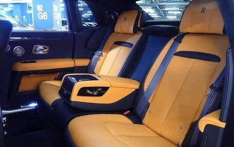 Rolls-Royce Ghost Series II рестайлинг, 2025 год, 51 000 000 рублей, 19 фотография