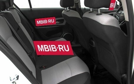 Chevrolet Cruze II, 2011 год, 899 990 рублей, 9 фотография