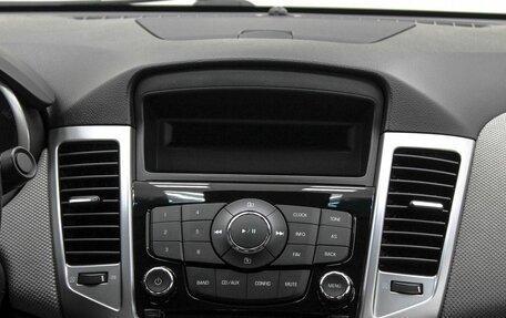 Chevrolet Cruze II, 2011 год, 899 990 рублей, 19 фотография