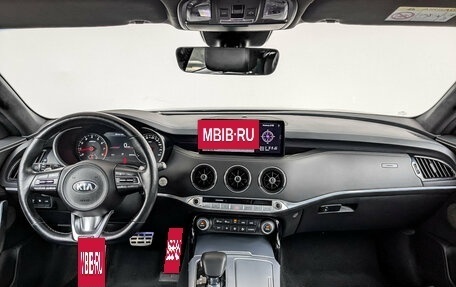 KIA Stinger I, 2021 год, 3 395 000 рублей, 14 фотография