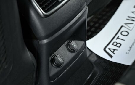 KIA Sorento III Prime рестайлинг, 2018 год, 2 395 000 рублей, 16 фотография