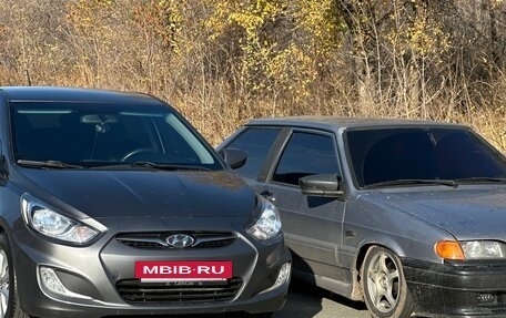 Hyundai Solaris II рестайлинг, 2012 год, 630 000 рублей, 8 фотография