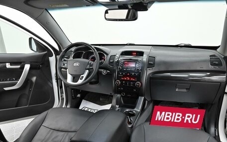 KIA Sorento II рестайлинг, 2011 год, 995 000 рублей, 9 фотография
