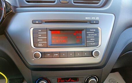 KIA Rio III рестайлинг, 2016 год, 1 235 000 рублей, 19 фотография