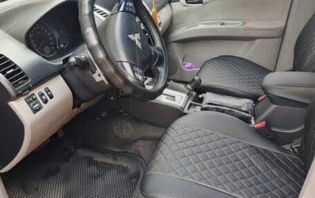 Mitsubishi Pajero Sport II рестайлинг, 2010 год, 1 350 000 рублей, 10 фотография