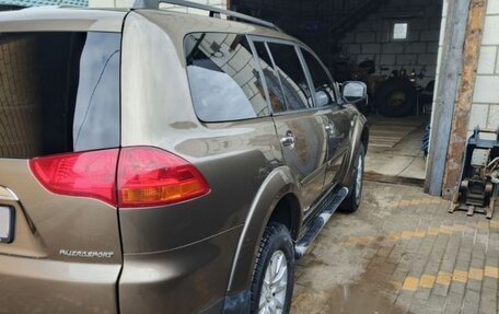 Mitsubishi Pajero Sport II рестайлинг, 2010 год, 1 350 000 рублей, 17 фотография