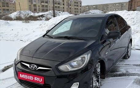 Hyundai Solaris II рестайлинг, 2013 год, 790 000 рублей, 2 фотография